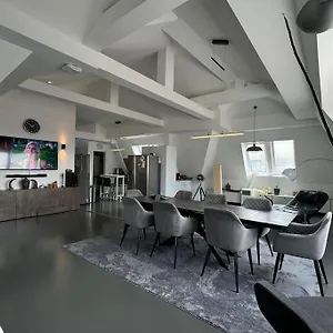 6 Maisonette-penthouse Pool Dachterrasse Luxus München